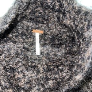 FREE PEOPLE MOCKNECK SWEATER